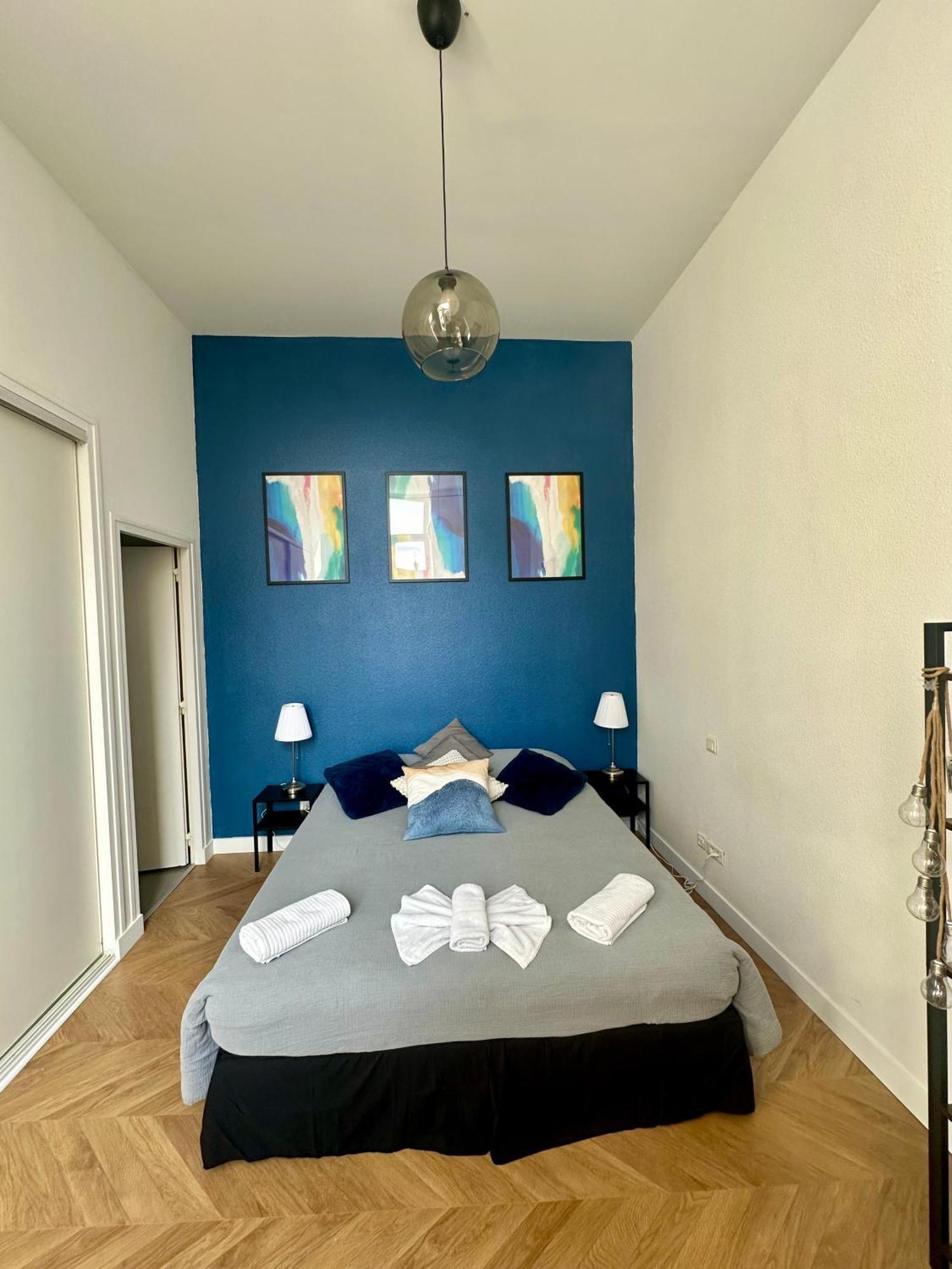 Spacieux Appt Haussmannien Parking Prive Amiens Exterior photo